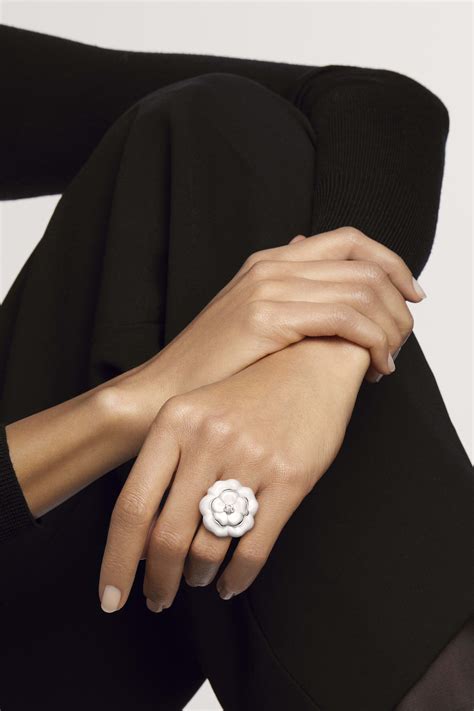 chanel bague|bague chanel camelia.